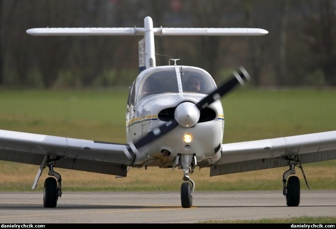 Piper PA-28RT Arrow