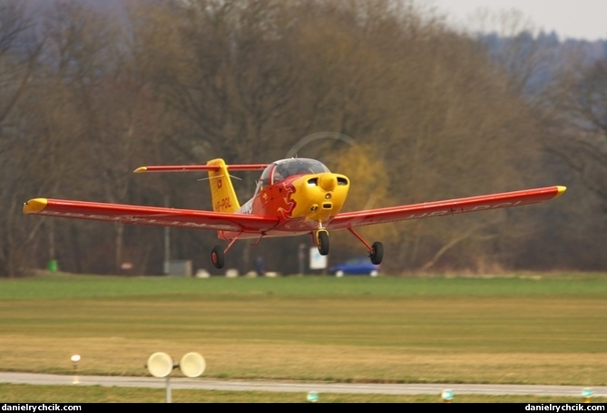 Piper PA-38 Tomahawk