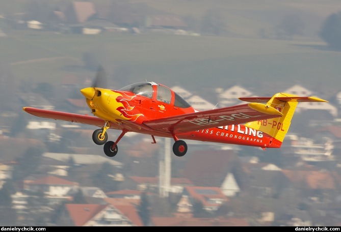 Piper PA-38 Tomahawk