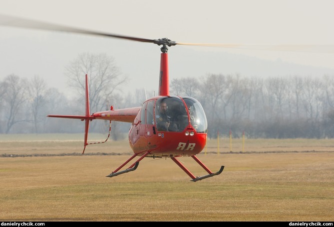 Robinson R-44 Raven