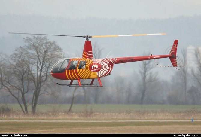 Robinson R-44 Raven