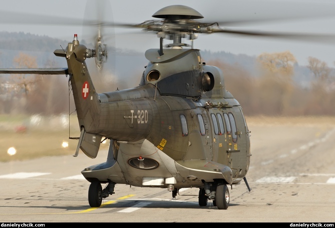 Aerospatiale AS-532 Cougar