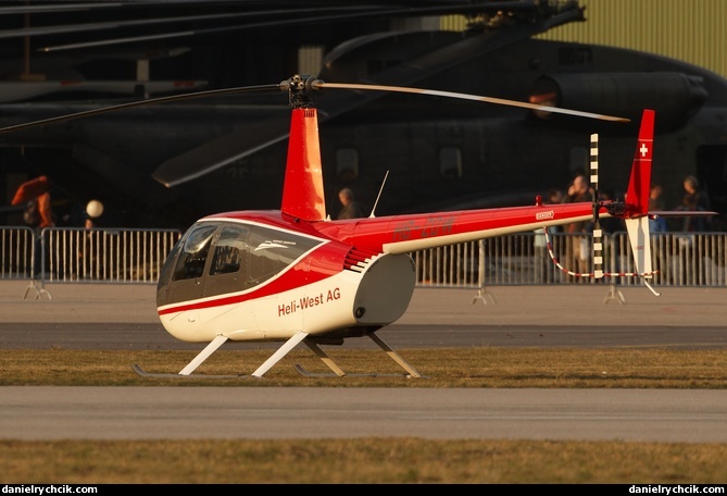 Robinson R44 Raven