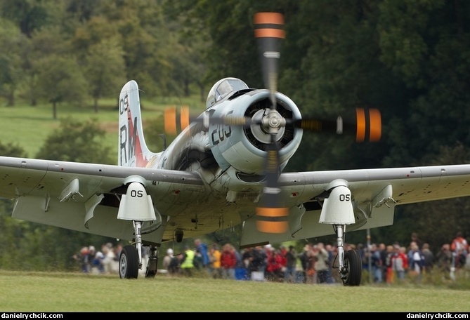 Douglas AD-4N Skyraider