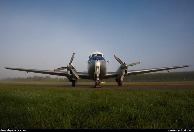 De Havilland DH.104 Dove