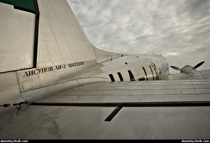 Lisunov Li-2