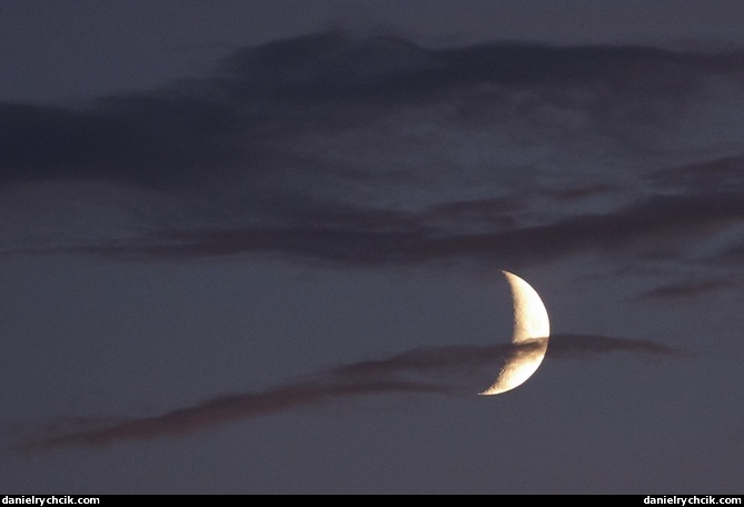 Moon over Hahnweide airfield