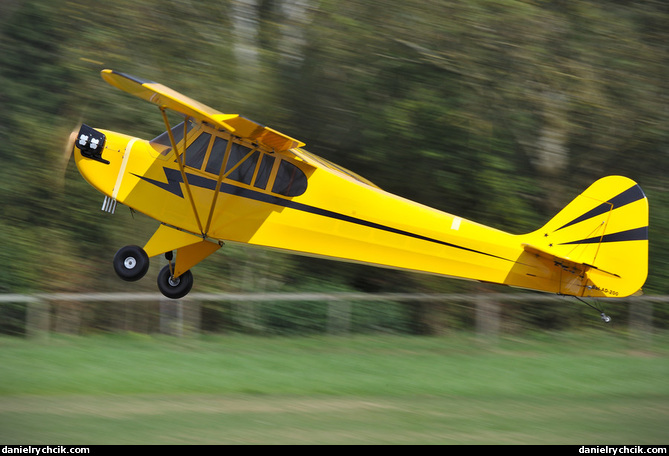 Piper J3 Cub