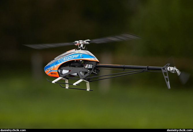 RC helicopter