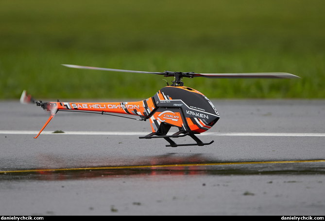 RC helicopter