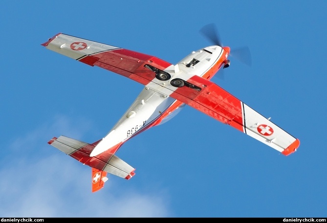 Pilatus PC-7