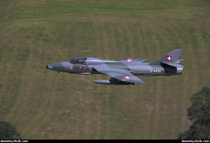 Hawker Hunter T.68