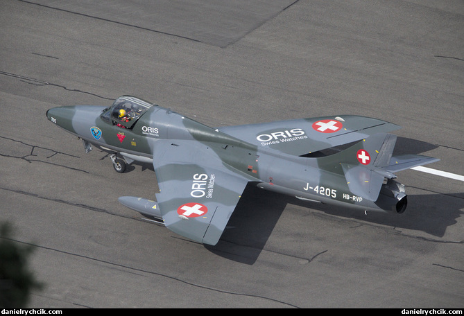 Hawker Hunter T.68