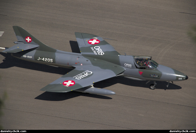 Hawker Hunter T.68