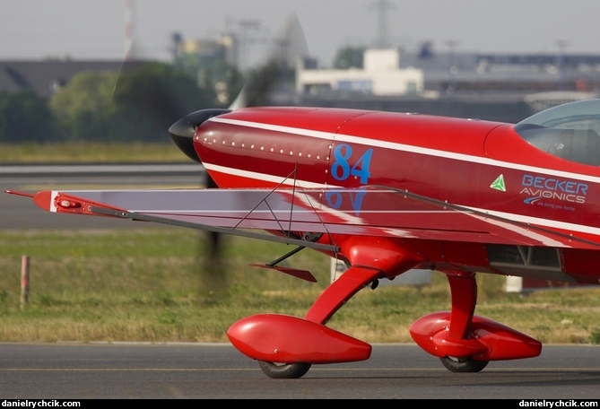 Extra 300/S - Klaus Schrott