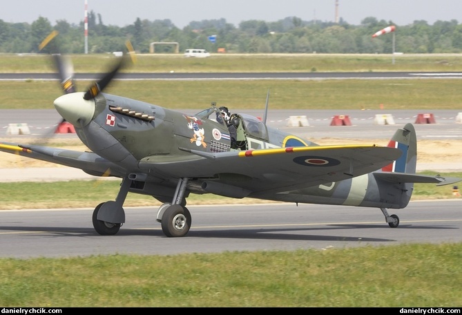 Supermarine Spitfire Mark Vb