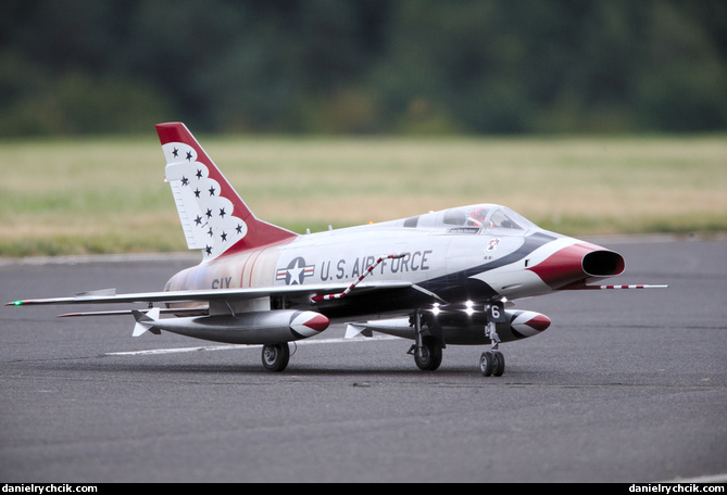 North American F-100D Super Sabre (Thunderbirds)