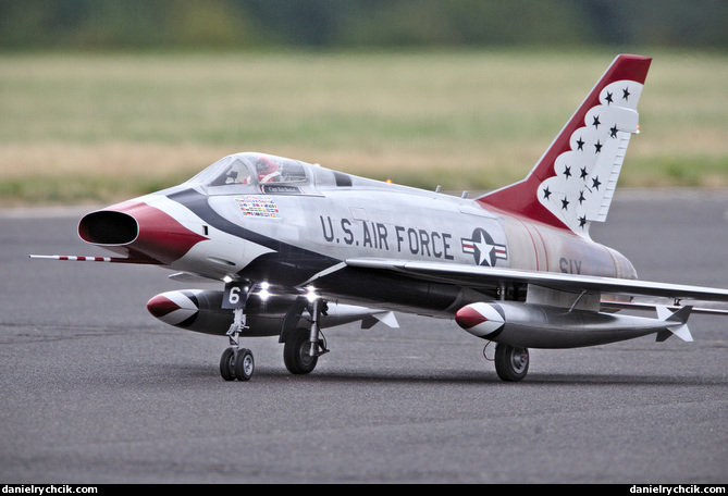 North American F-100D Super Sabre (Thunderbirds)