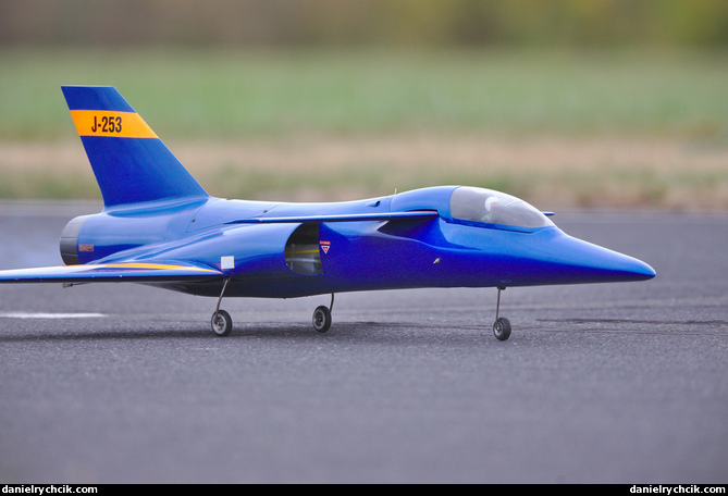 Retro RC jet