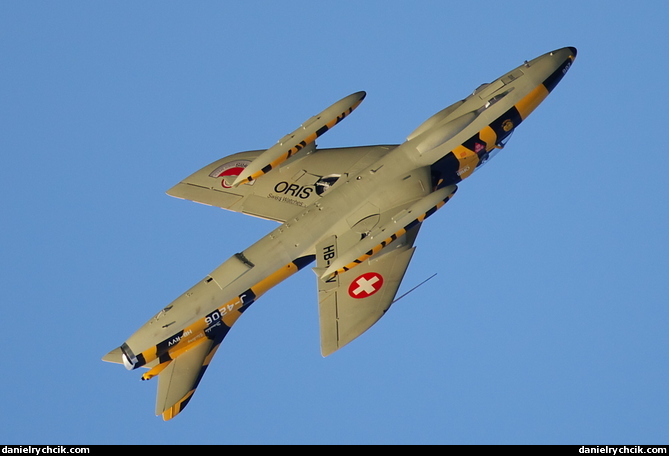 Hawker Hunter T.68