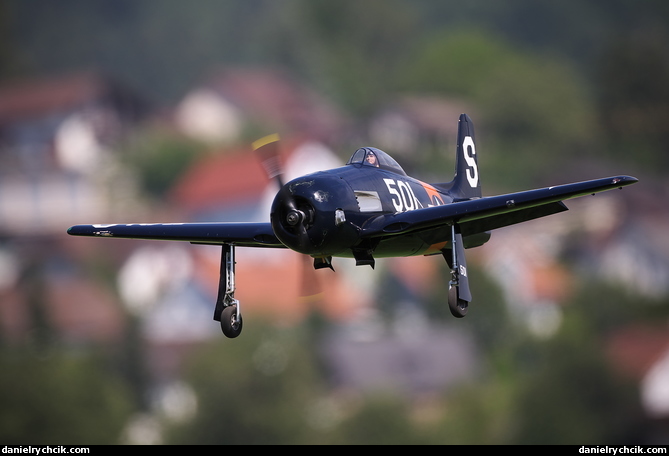 Grumman F8F-1 Bearcat