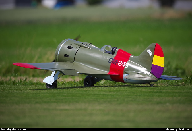 Polikarpov I-16