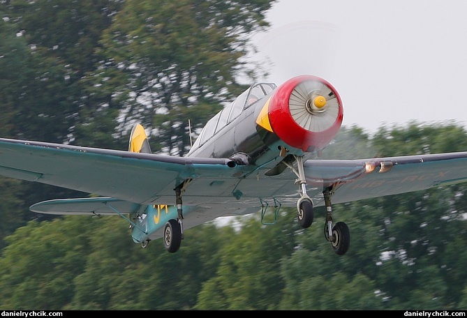 Yakovlev Yak-52