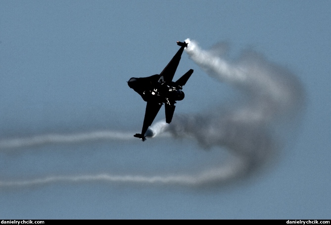 Dutch F-16 Solo Display