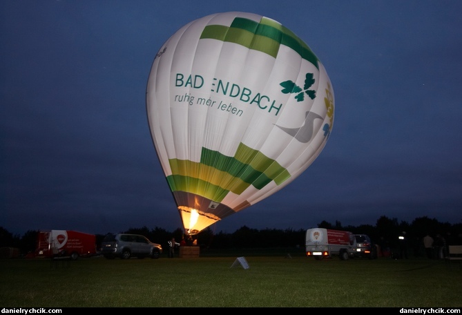 Evening balloon demonstration