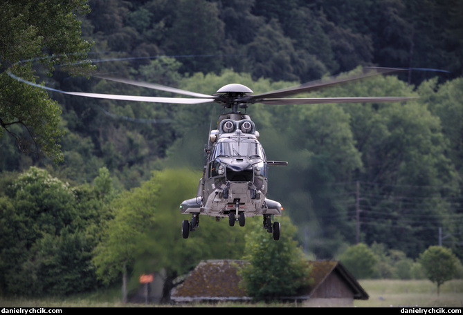 Aerospatiale AS-532 Cougar