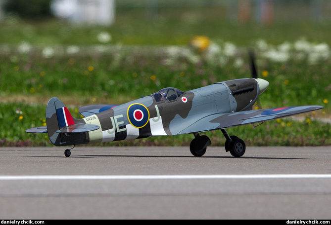 Supermarine Spitfire Mk.9