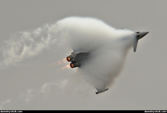 Eurofighter Typhoon solo display (RAF)