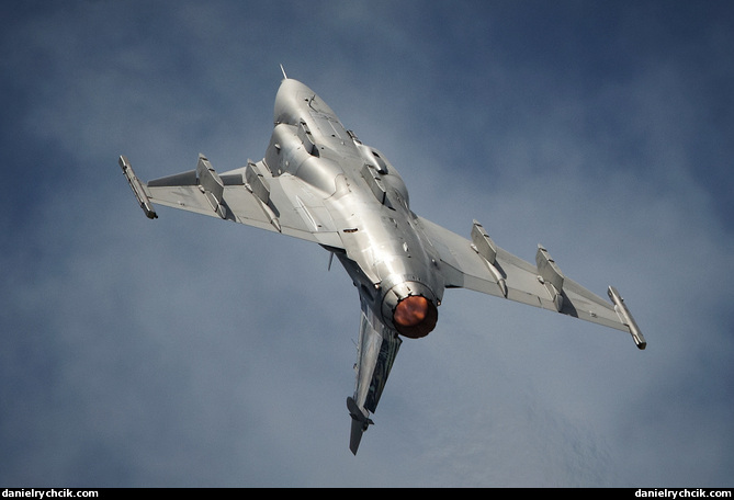 JAS-39C Gripen (Czech Air Force solo display)