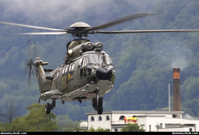 Aerospatiale TH89 Super Puma