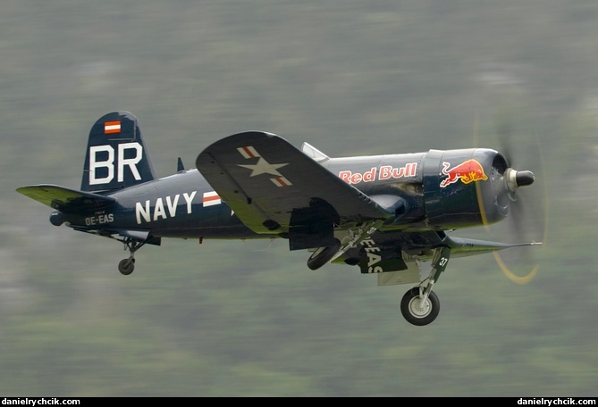 Vought F4U-4 Corsair