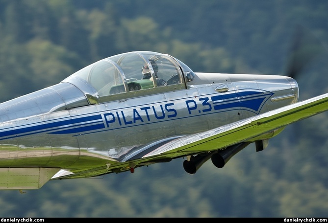 Pilatus P3