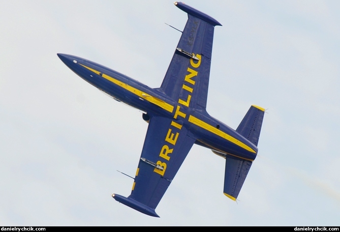 Aero L-39 Albatros (Breitling Jet Team)