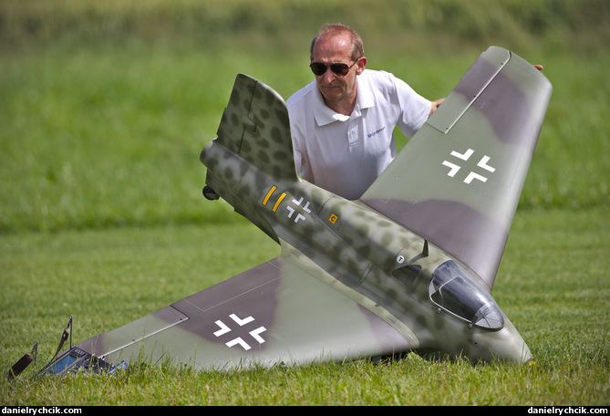 Messerschmitt Me-163