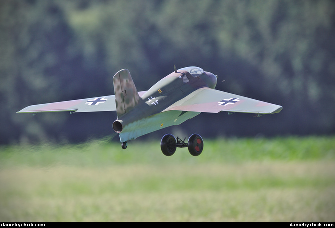 Messerschmitt Me-163