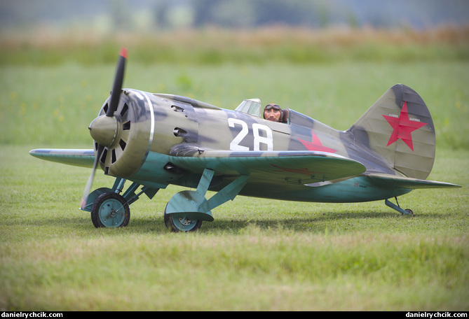 Polikarpov I-16