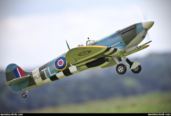 Supermarine Spitfire Mk.9