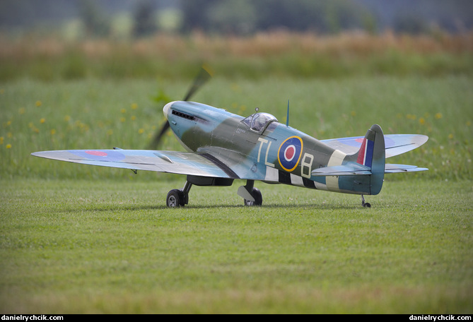 Supermarine Spitfire Mk.9