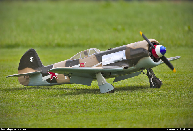 Yakovlev Yak-11