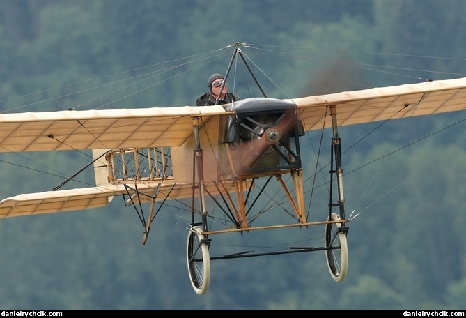 Bleriot XI Model 1910