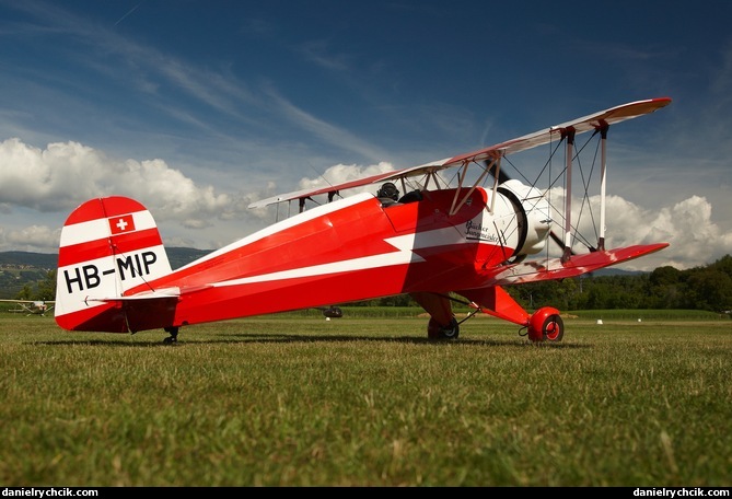 Bücker Bü-133C Jungmeister