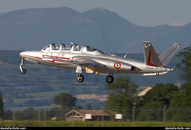 Fouga Magister solo display