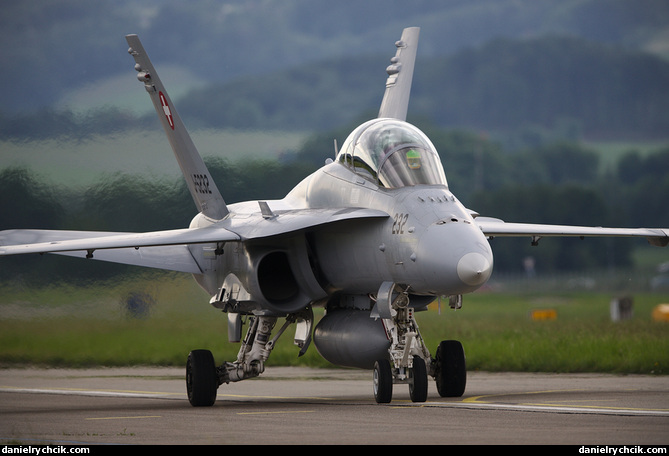 McDonnell Douglas F/A-18D Hornet