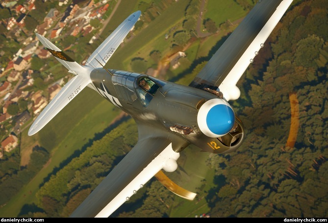 Curtiss P-40N Kittyhawk