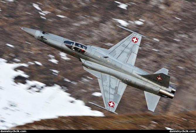 F-5E Tiger passing through the Axalp valley