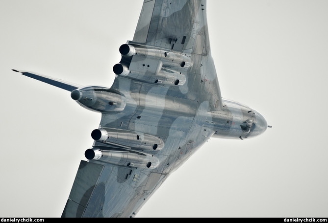 Avro Vulcan XH558